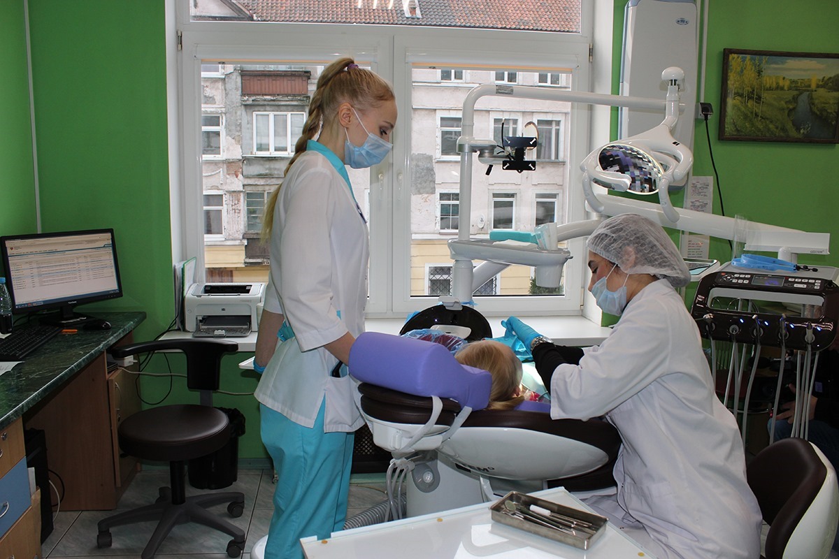 Детская стоматологическая поликлиника Калининграда получила новое оборудование