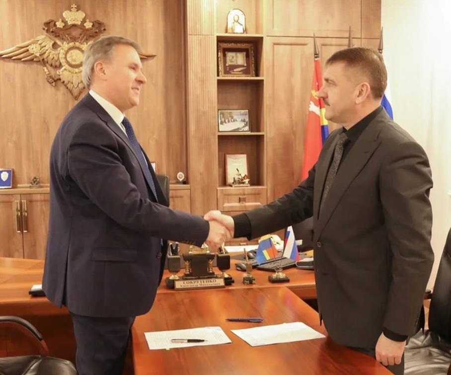 Начальник УМВД и омбудсмен Калининградской области подписали соглашение о взаимодействии