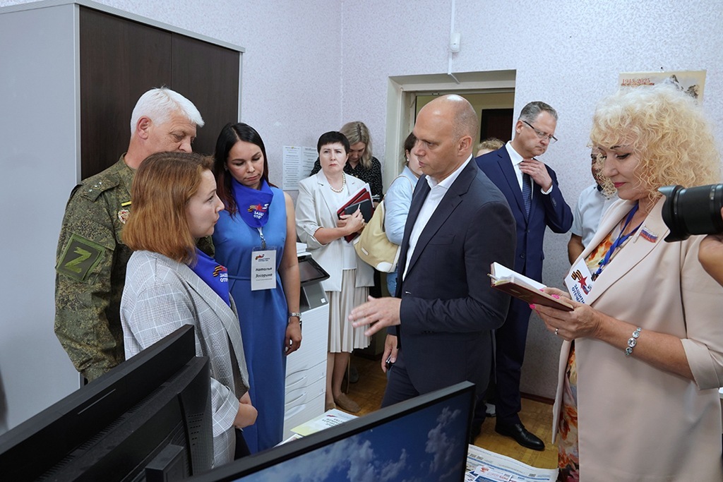 Губернатор проверил работу фонда «Защитники Отечества»