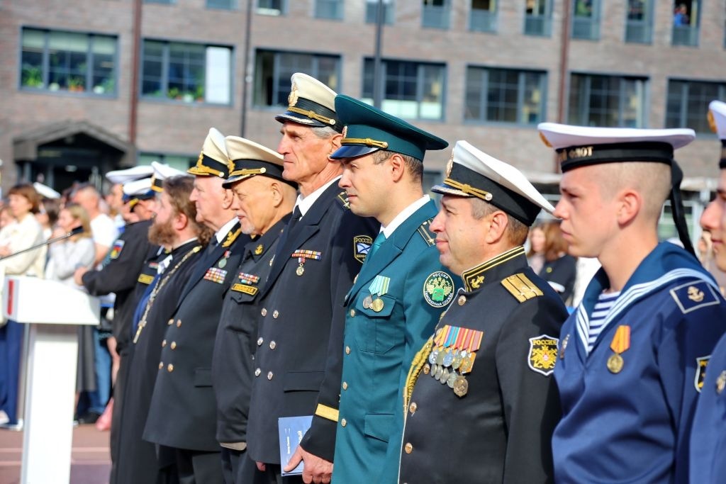 В калининградском филиале Нахимовского училища отметили юбилейный День знаний
