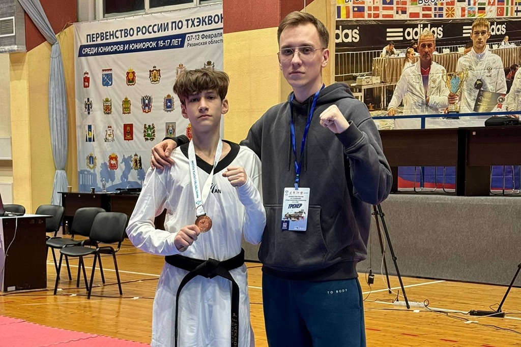 Золото, две бронзы и место в десятке: калининградские тхэквондисты впервые ворвались в элиту России