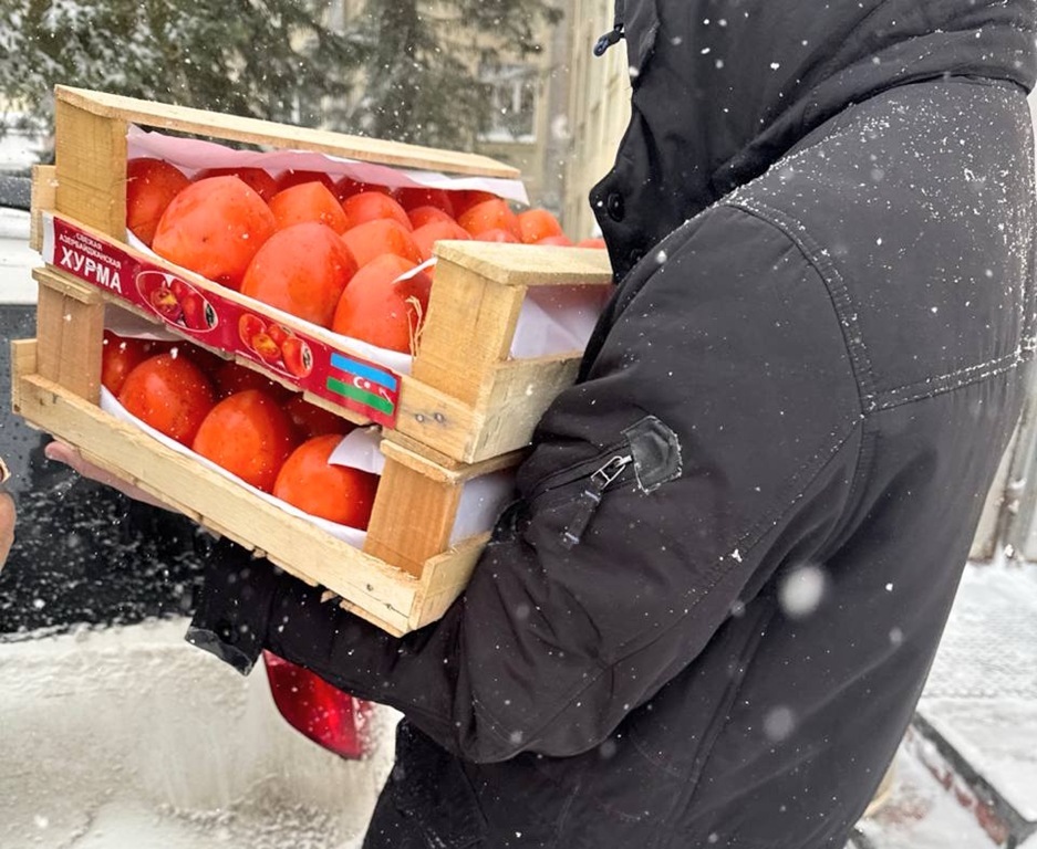 Александр Брух передал 400 кг фруктов военному госпиталю Солнечногорска к 23 Февраля Александр Брух передал 400 кг фруктов военному госпиталю Солнечногорска к 23 Февраля